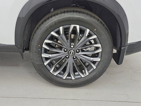 New 2026 Nissan Rogue Platinum AWD/4WD image 34