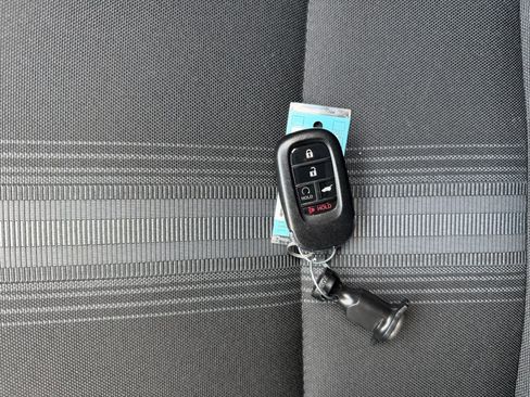 Used 2024 Honda Civic Sport image 10