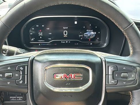 Used 2022 GMC Yukon AT4 w/ Max Trailering Package image 5