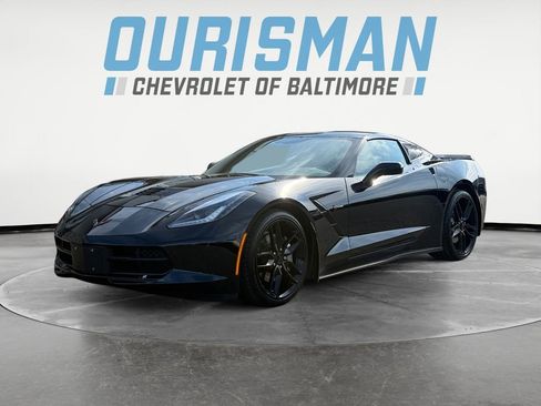 Used 2019 Chevrolet Corvette Stingray Coupe w/ Battery Protection Package RWD image 2