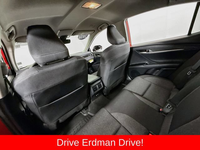 Used 2026 Toyota Camry LE w/ Convenience Package FWD image 10