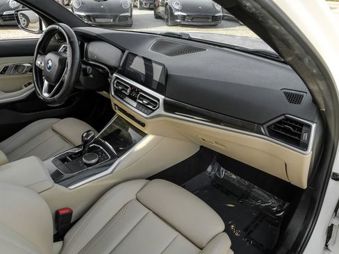 Used 2020 BMW 330i Sedan w/ Convenience Package image 12