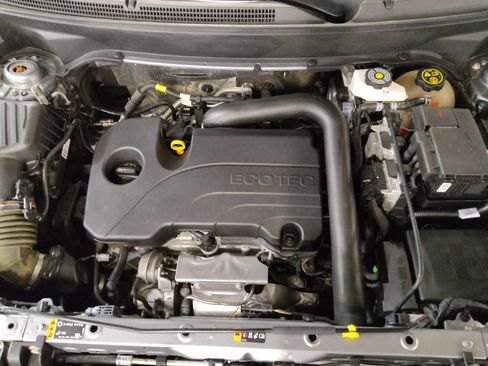 Used 2024 Chevrolet Equinox LS w/ LS Convenience Package FWD image 30