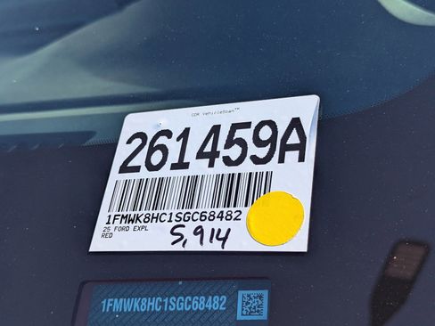 Used 2025 Ford Explorer Platinum w/ Ultimate Package image 36