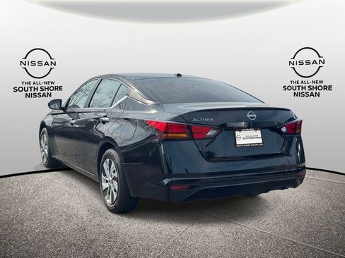 Used 2025 Nissan Altima 2.5 S image 7