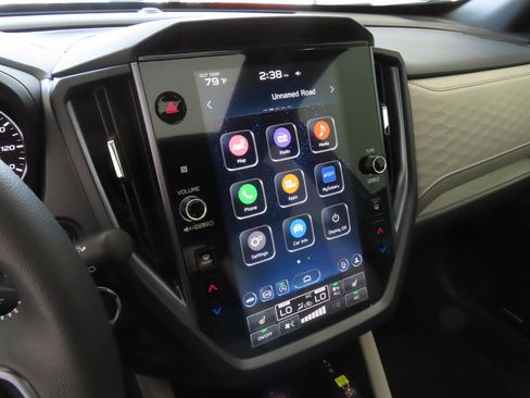 Used 2025 Subaru Forester Limited image 19