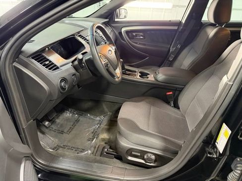 Used 2018 Ford Taurus SEL w/ Equipment Group 201A AWD/4WD image 13