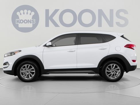 Used 2017 Hyundai Tucson SE w/ SE Popular Package 02 AWD/4WD image 2