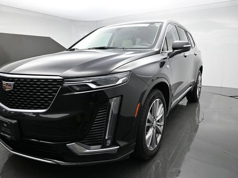 Certified 2023 Cadillac XT6 Premium Luxury w/ Technology Package AWD/4WD image 45