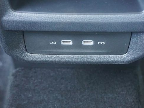 New 2026 Volkswagen Taos SE AWD/4WD image 10