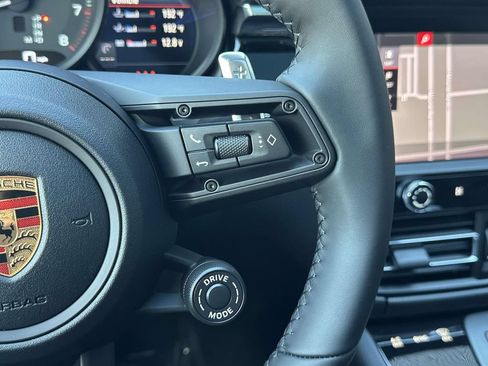 New 2026 Porsche Macan AWD/4WD image 22