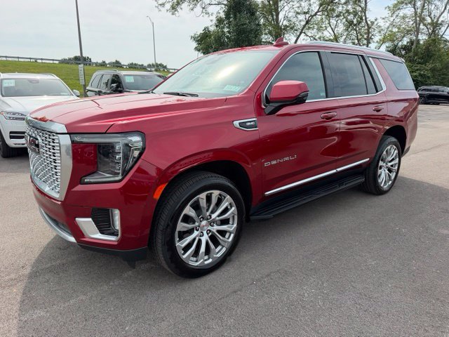 Used 2024 GMC Yukon Denali AWD/4WD image 2