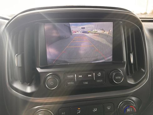 Used 2015 GMC Canyon SLE w/ All-Terrain Package image 14