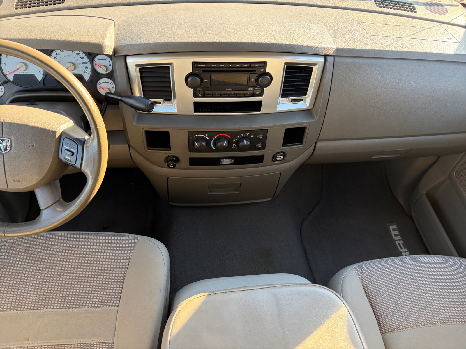 Used 2008 Dodge Ram 1500 Truck SLT RWD image 17