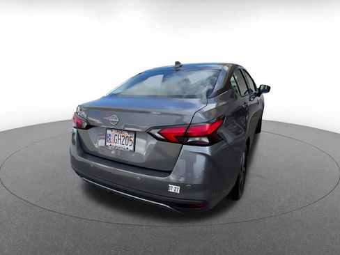 Used 2025 Nissan Versa SV FWD image 14