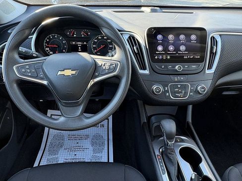 Certified 2024 Chevrolet Malibu LS image 15