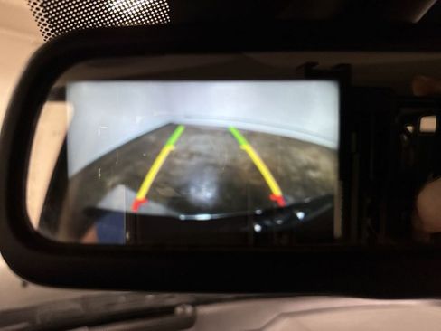 Used 2018 RAM 2500 Tradesman w/ Chrome Appearance Group image 14