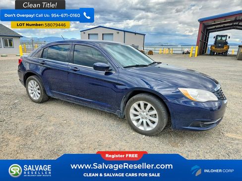Used 2013 Chrysler 200 Touring FWD image 5