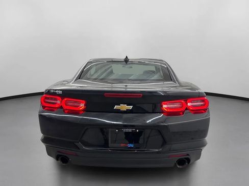 Used 2023 Chevrolet Camaro LT image 8