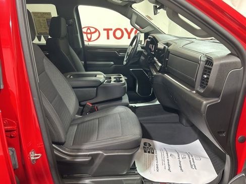 Used 2023 Chevrolet Silverado 1500 RST image 12