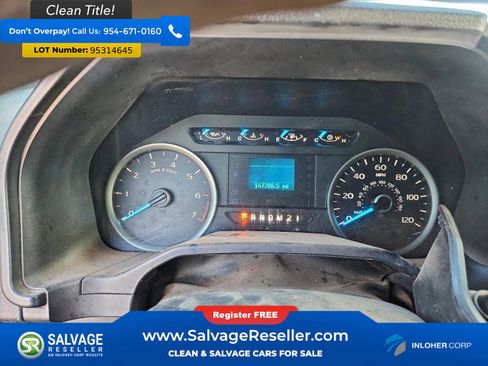 Used 2015 Ford F150 XLT image 12