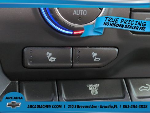 Used 2022 Chevrolet Silverado 2500 LT w/ Convenience Package AWD/4WD image 22