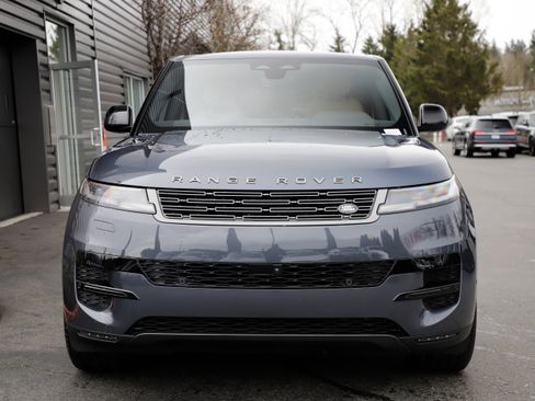 New 2025 Land Rover Range Rover Sport SE AWD/4WD image 4