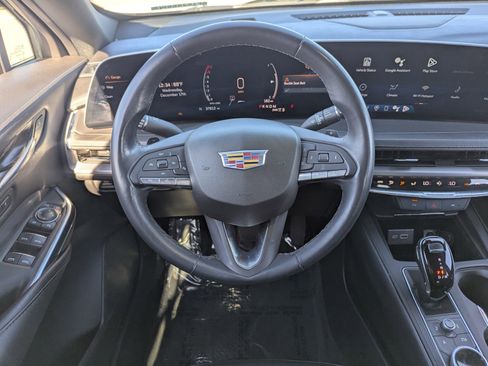 Certified 2024 Cadillac XT4 Premium Luxury image 24