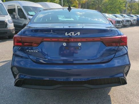 Used 2023 Kia Forte Sedan FWD image 5