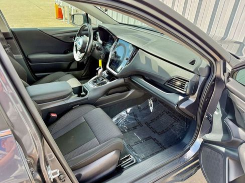 Used 2023 Subaru Outback Premium AWD/4WD image 19