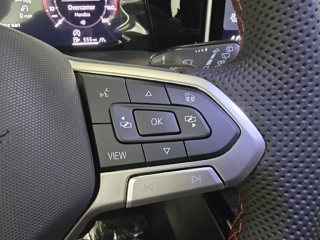New 2026 Volkswagen GTI SE FWD image 27