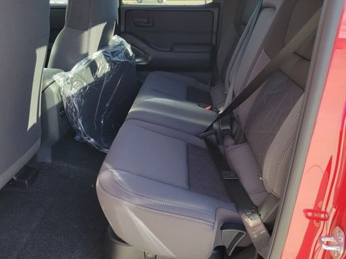 New 2026 Nissan Frontier SV w/ SV Convenience Package image 7