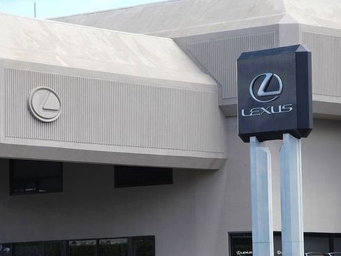 Used 2003 Lexus LS 430 image 9