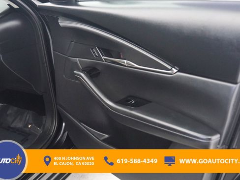 Used 2024 MAZDA CX-30 AWD 2.5 S w/ Preferred Package image 16