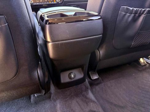 Used 2022 Kia Telluride EX w/ EX Premium Package image 15