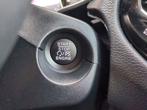 Certified 2021 Jeep Compass Latitude w/ Sun and Sound Group AWD/4WD image 21