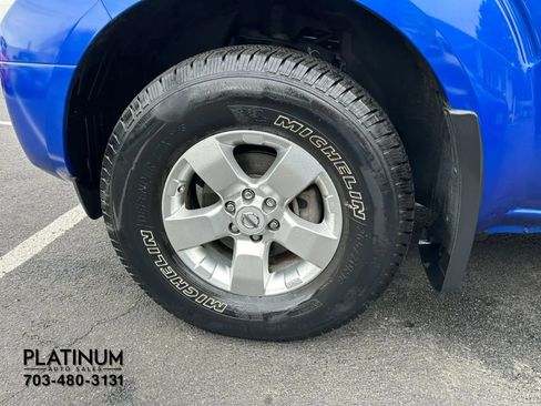 Used 2012 Nissan Frontier SV w/ SV Premium Utility Pkg AWD/4WD image 22