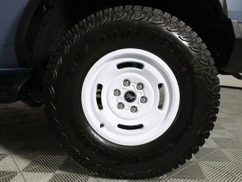 Used 2025 Ford Bronco Heritage Edition AWD/4WD image 45