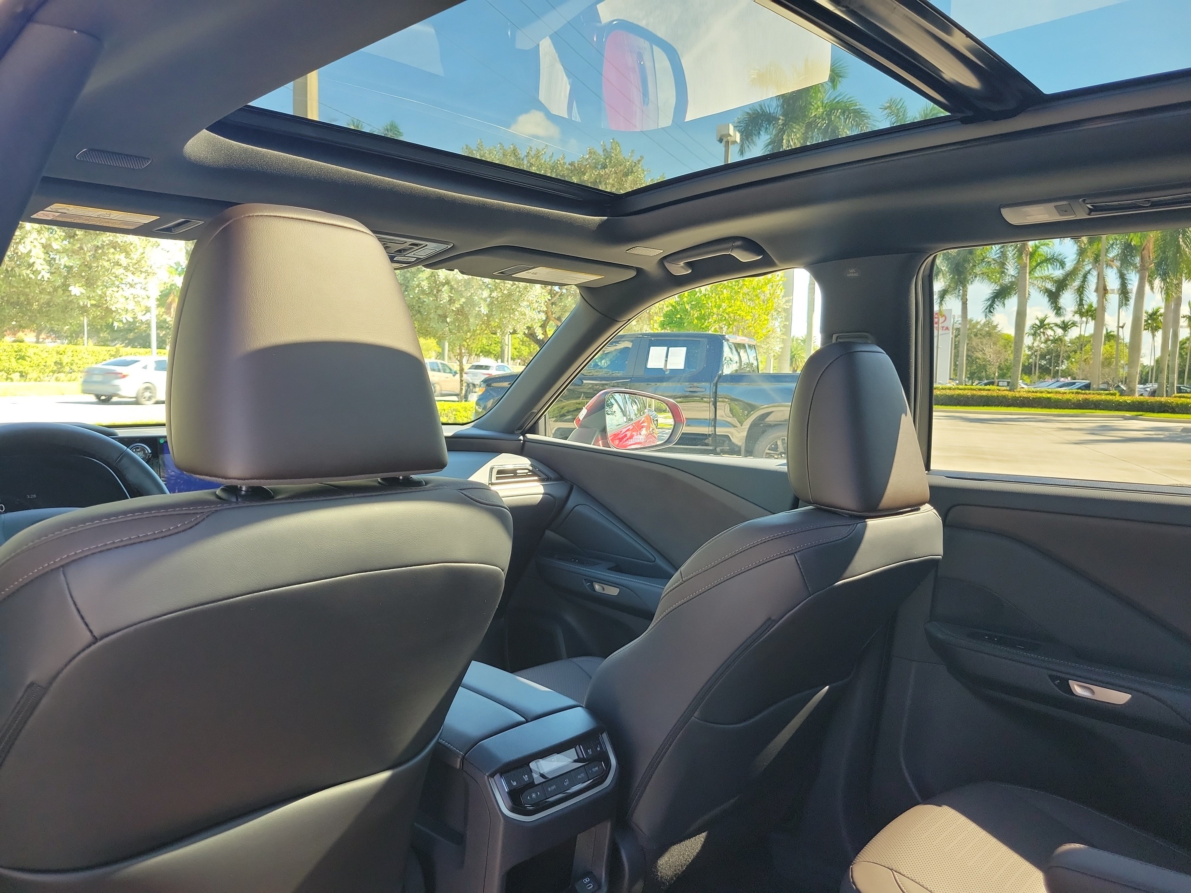Used 2026 Lexus TX 350 AWD w/ Technology Package image 18