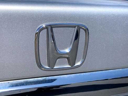 Used 2010 Honda Civic LX image 29