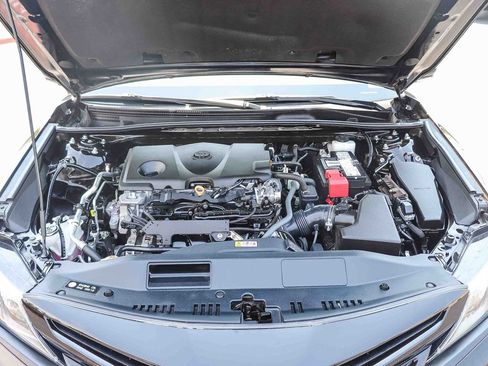 Certified 2023 Toyota Camry SE FWD image 32