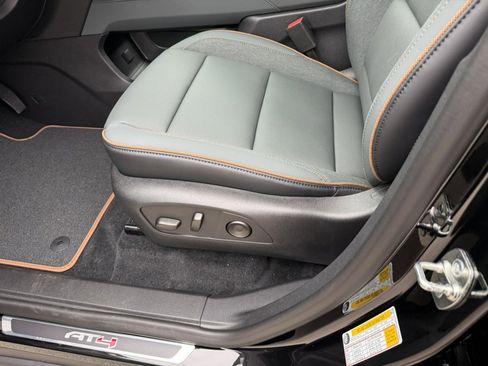 New 2026 GMC Acadia AT4 w/ Luxury Package image 14