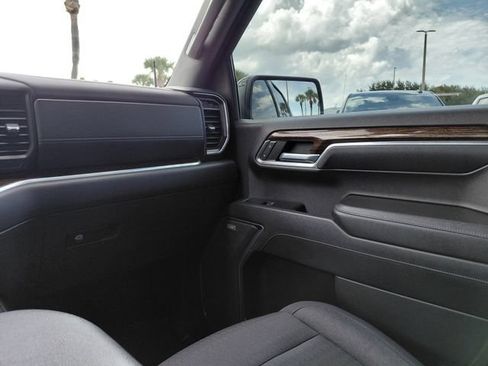 Used 2022 GMC Sierra 1500 Elevation w/ Preferred Package AWD/4WD image 12