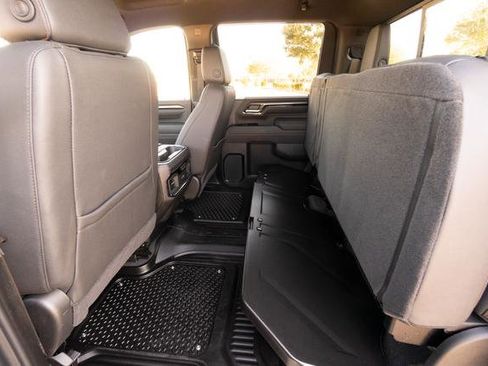 Used 2026 GMC Sierra 2500 AT4 image 34