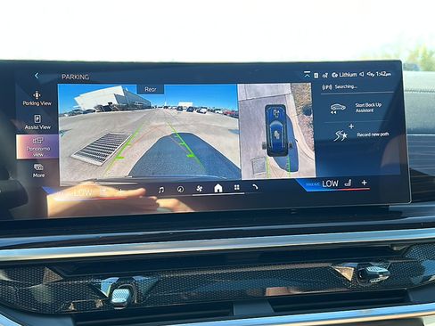 New 2026 BMW X5 xDrive40i w/ Climate Comfort Package image 24