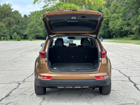 Used 2018 Kia Sportage EX w/ Option Group 040 FWD image 7