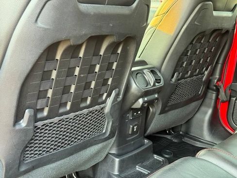 Used 2020 Jeep Wrangler Unlimited Rubicon AWD/4WD image 28