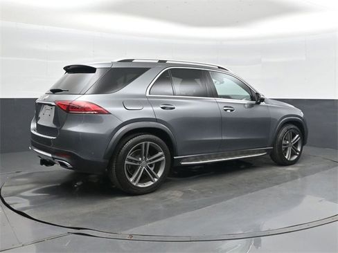 Used 2020 Mercedes-Benz GLE 350 w/ Premium Package image 4