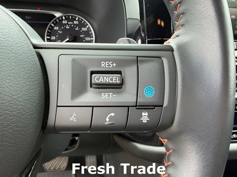 Used 2025 Nissan Pathfinder Rock Creek AWD/4WD image 18