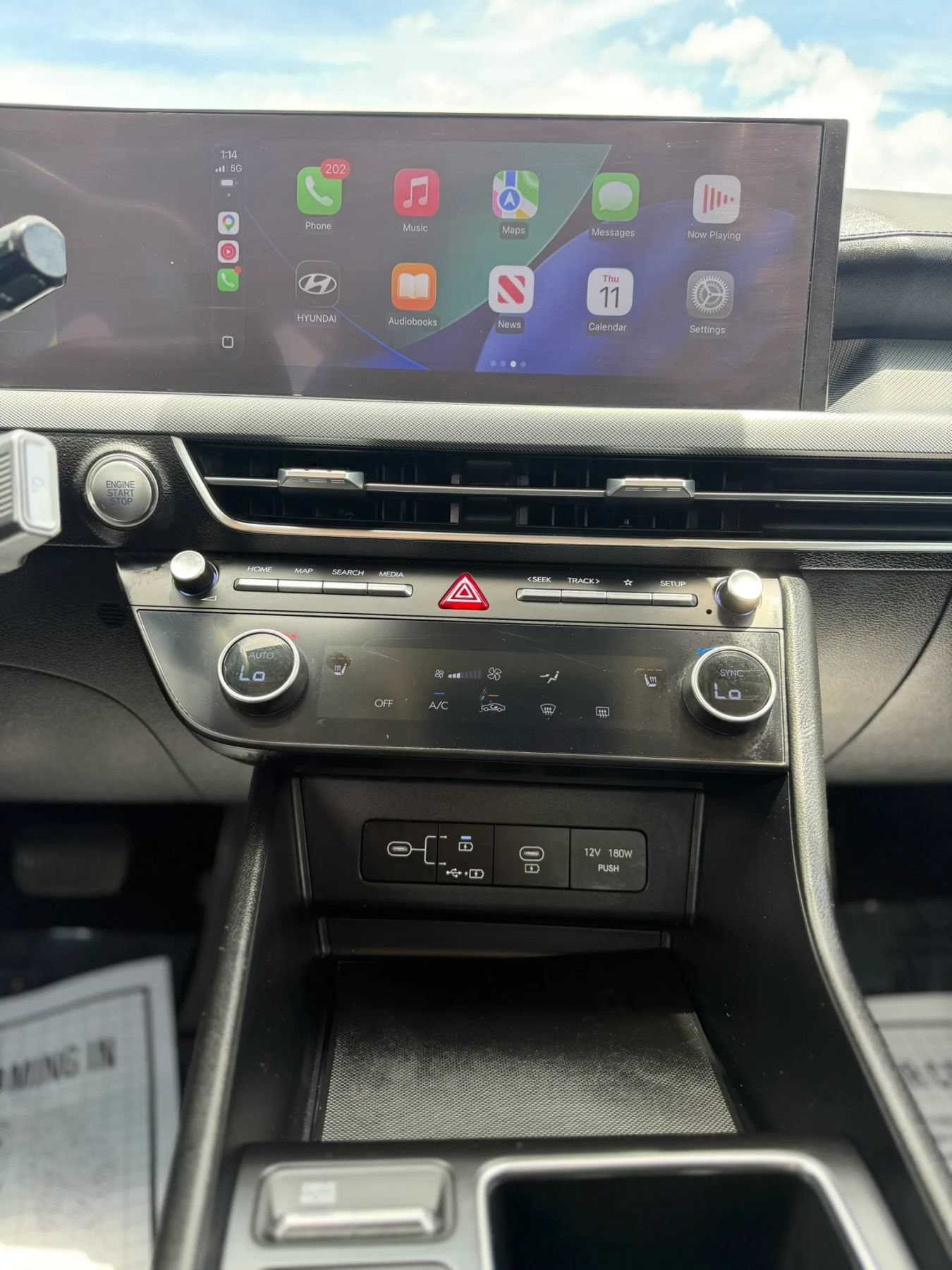 Used 2025 Hyundai Sonata SEL FWD image 15
